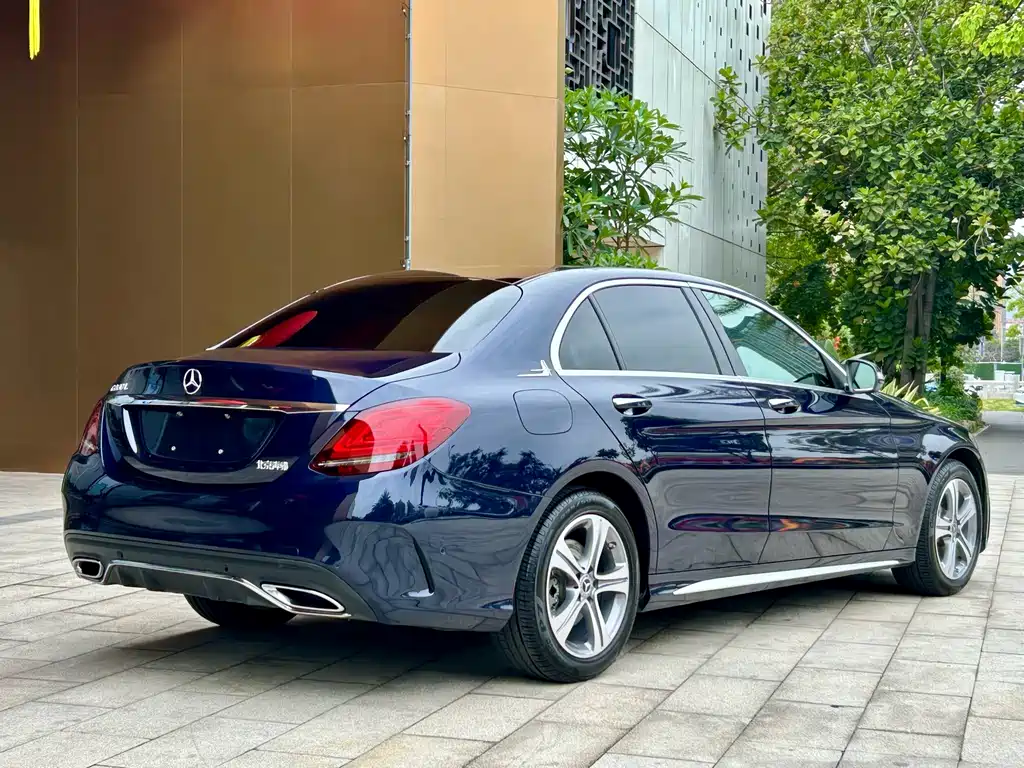 Mercedes-Benz C-Class 2020