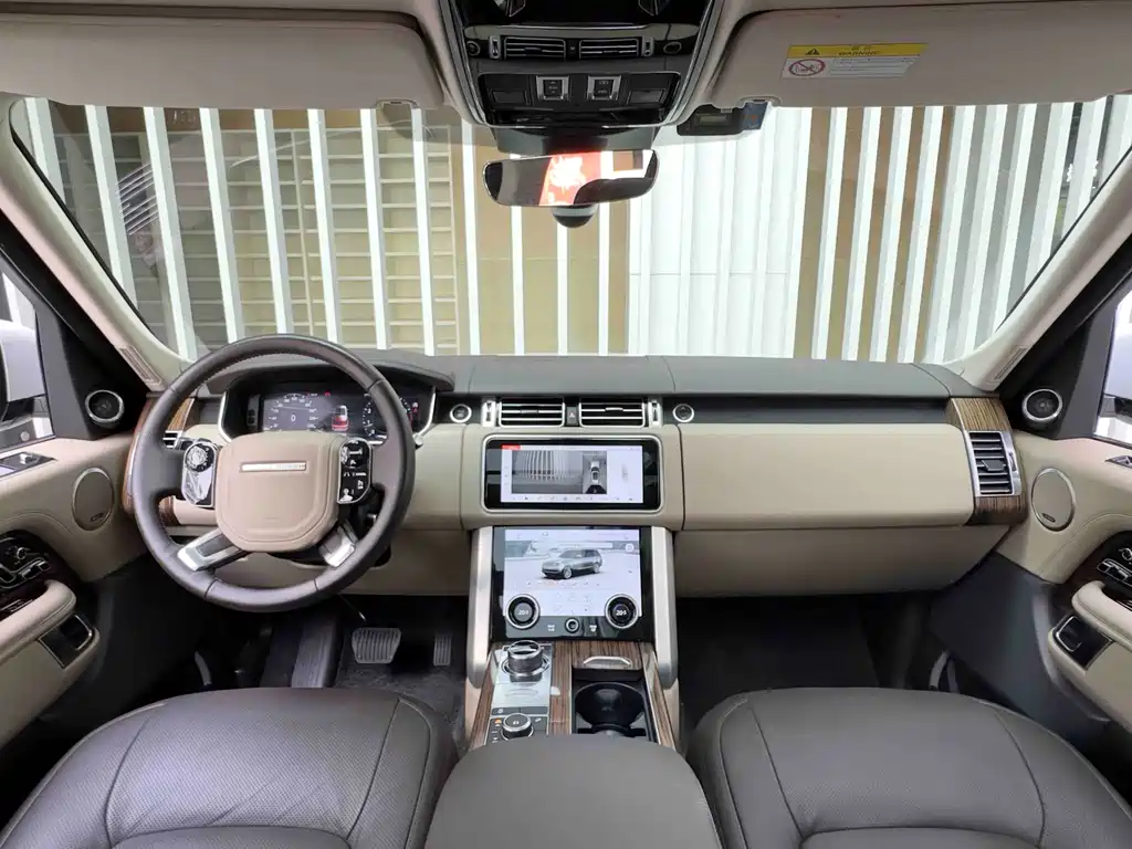 Land Rover Range Rover 2019 — фото 15
