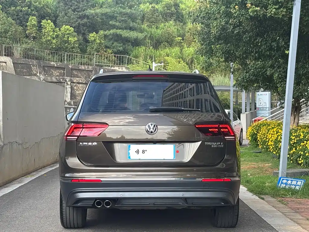 Volkswagen Tiguan L 2017 — фото 6