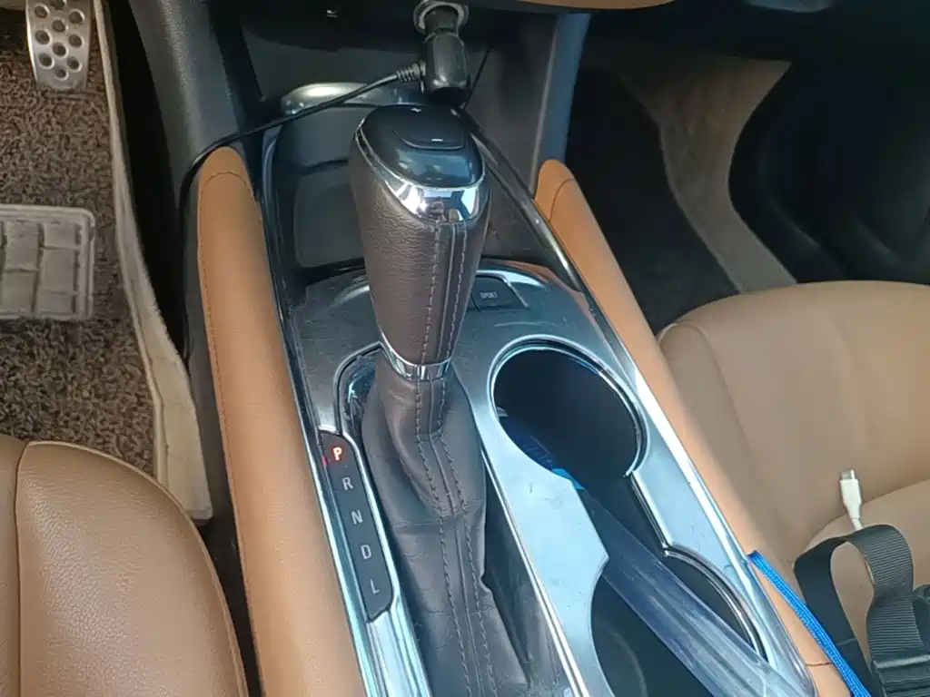 Chevrolet Malibu XL 2017 — фото 14