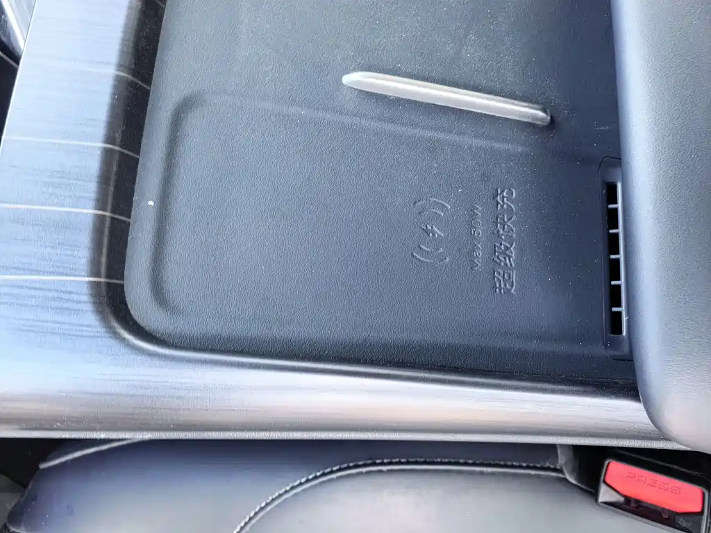 Geely Galaxy E5 2025 — фото 17