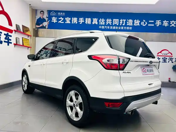 Ford Kuga 2017