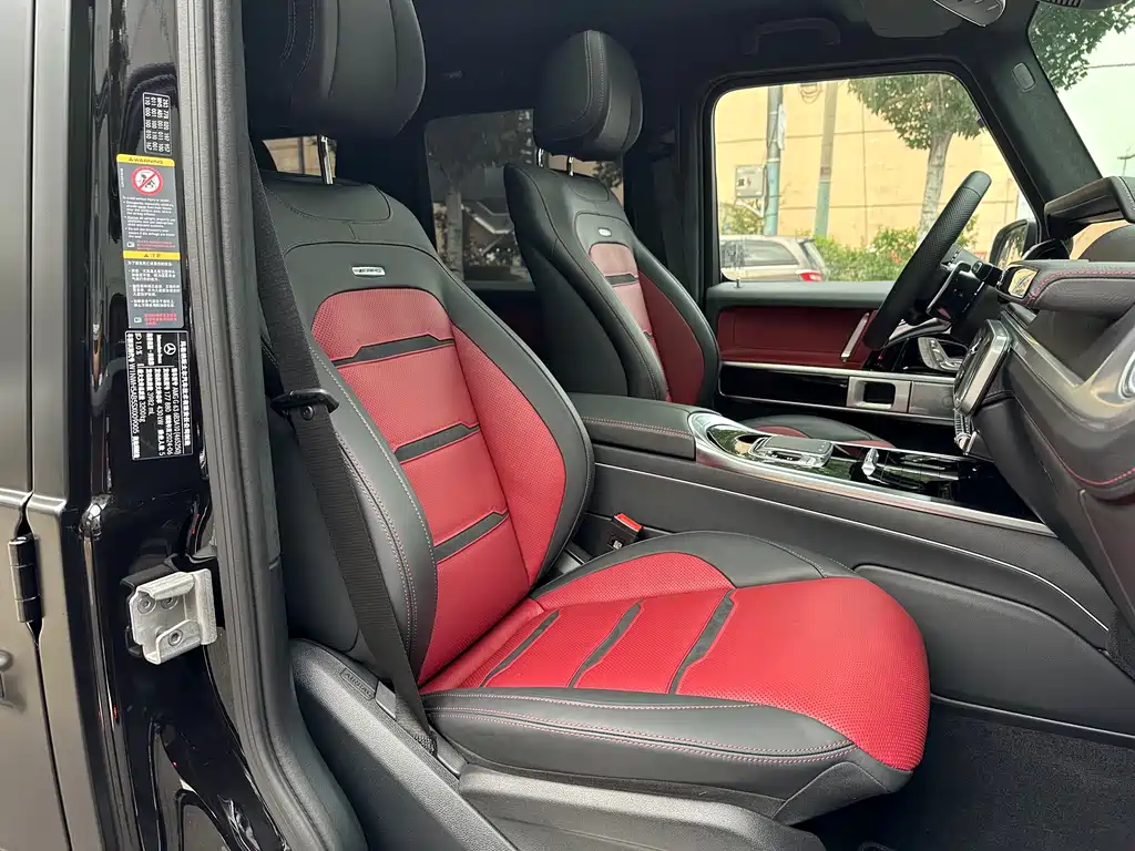 Mercedes-Benz G-Class AMG 2025 — фото 13