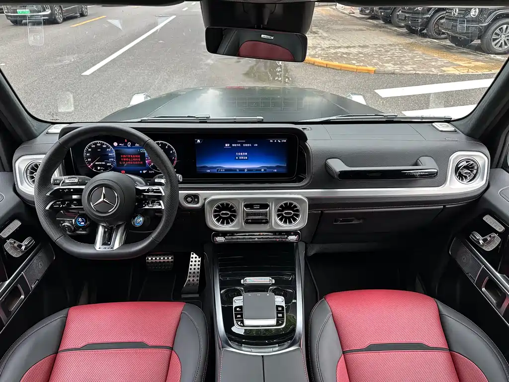 Mercedes-Benz G-Class AMG 2025 — фото 15