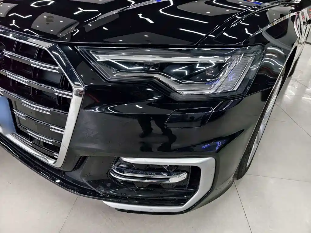 Audi A6L 2023 — фото 10