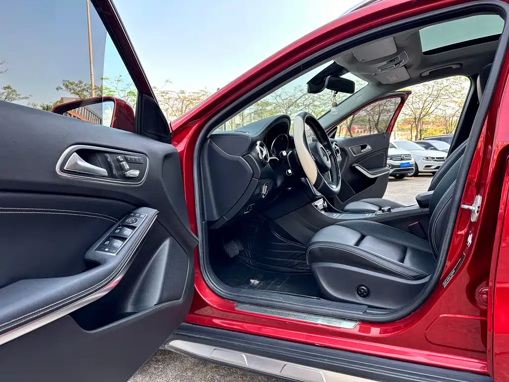 Mercedes-Benz GLA 2018 — фото 8