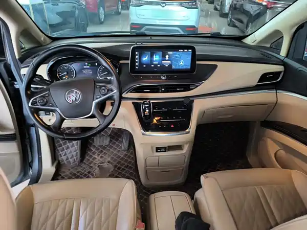 Buick GL8 2023
