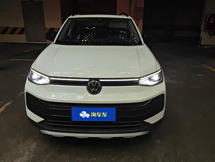 Volkswagen Tharu 2025