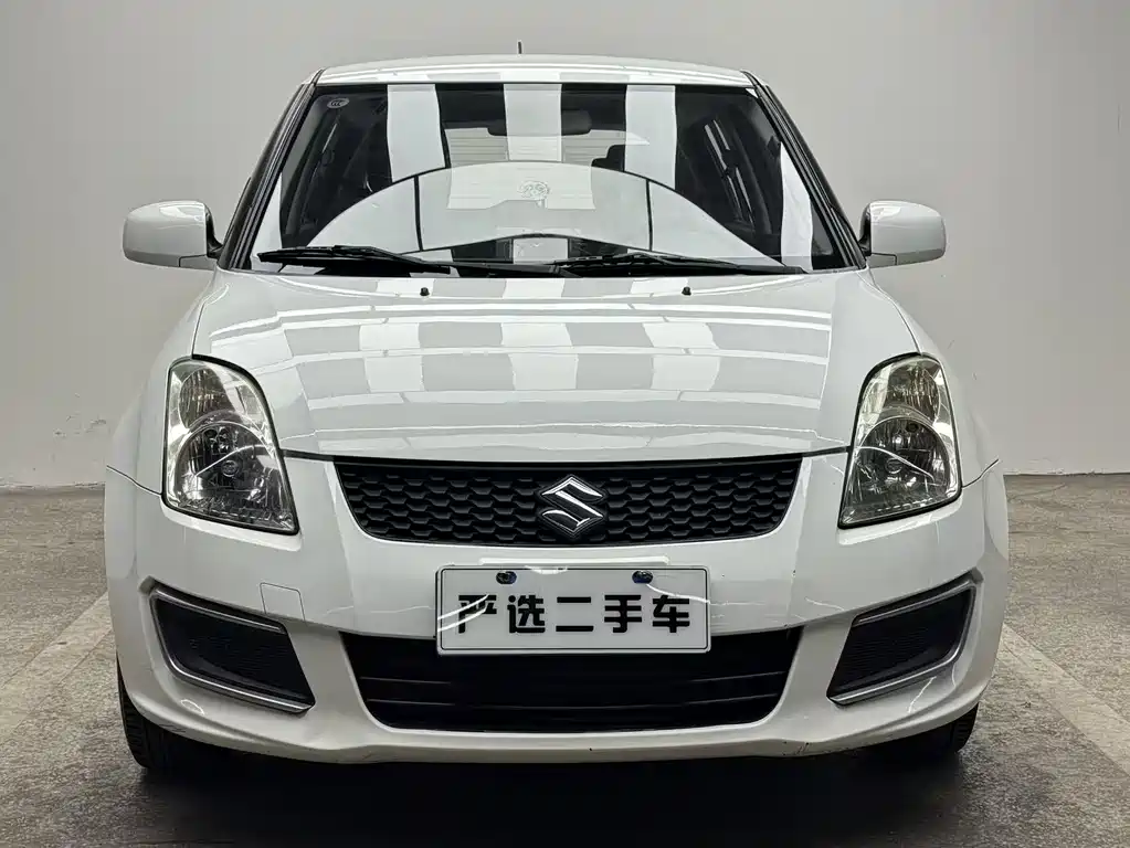 Suzuki Swift 2015 — фото 2