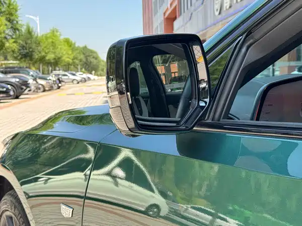 Cadillac CT5 2025