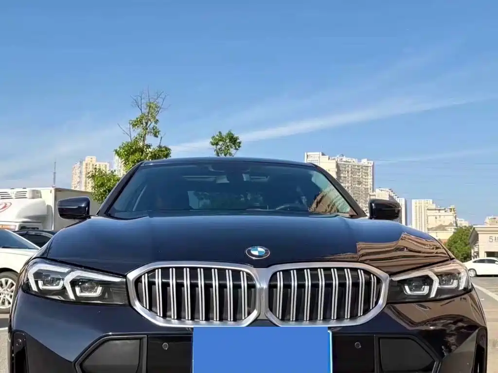 BMW 3 Series 2024