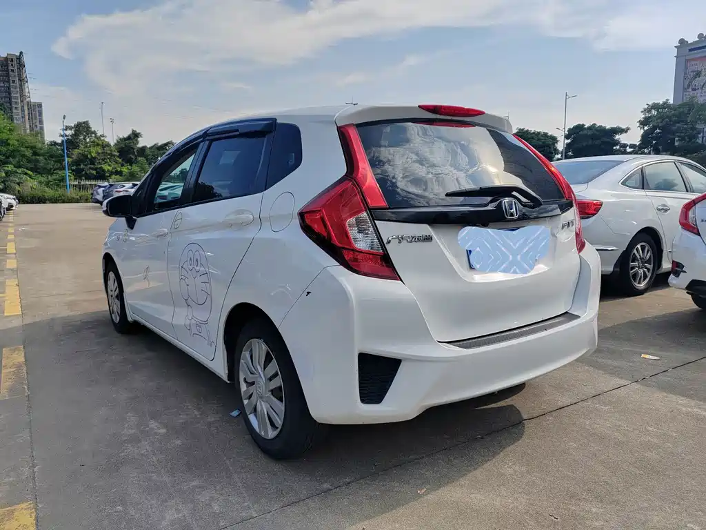 Honda Fit 2015 — фото 9