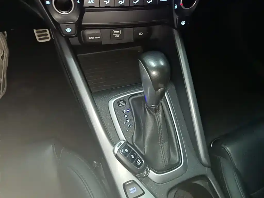 Hyundai Fista 2020 — фото 14