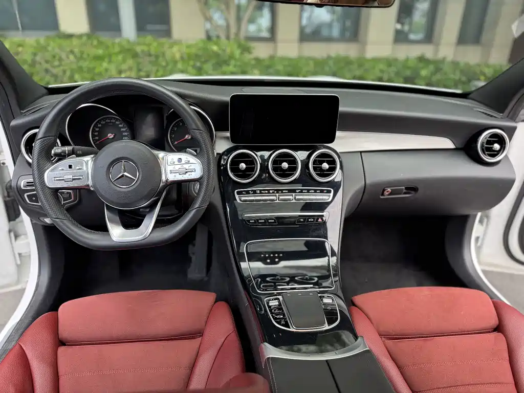 Mercedes-Benz C-Class 2019