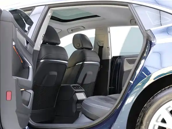 Audi A7L 2023