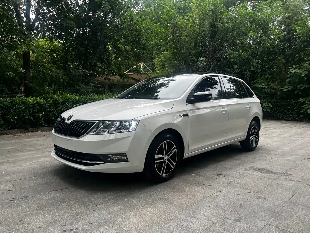 Skoda Rapid Spaceback 2019