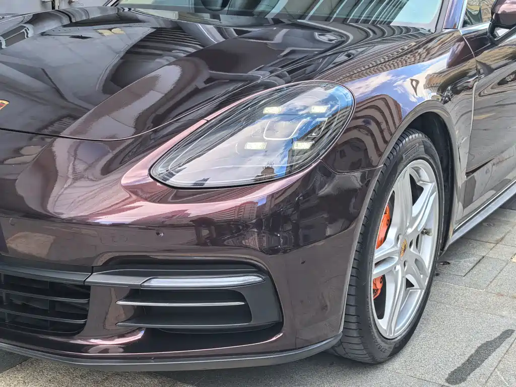 Porsche Panamera 2018 — фото 17