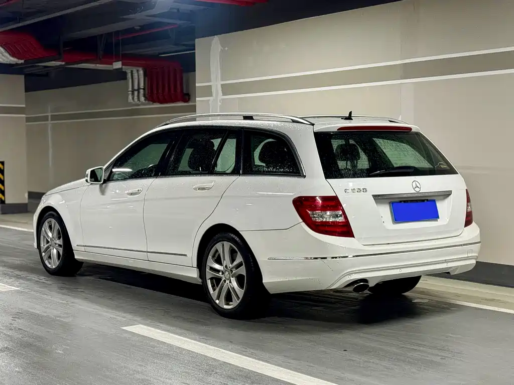 Mercedes-Benz C-Class 2012