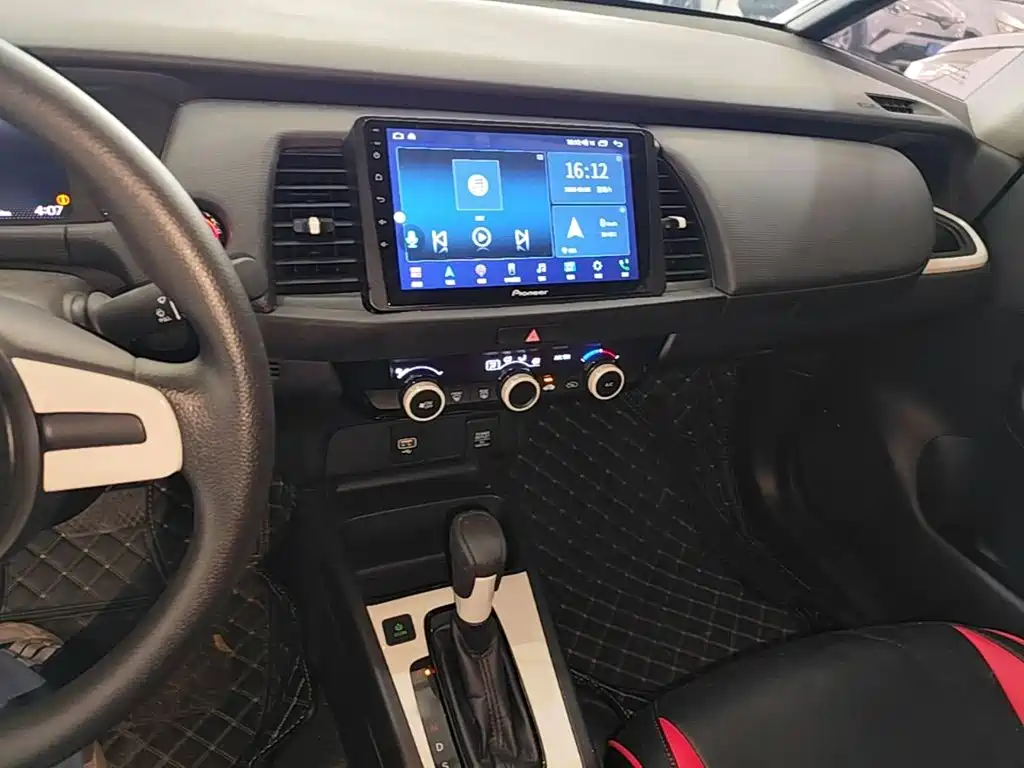 Honda Fit 2022 — фото 10
