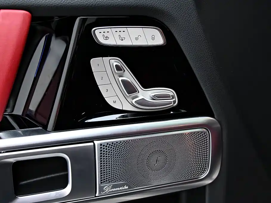 Mercedes-Benz G-Class 2023 — фото 24