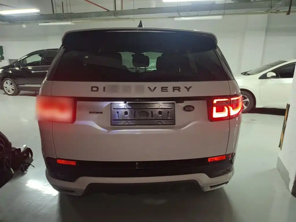 Land Rover Discovery Sport 2021 — фото 6