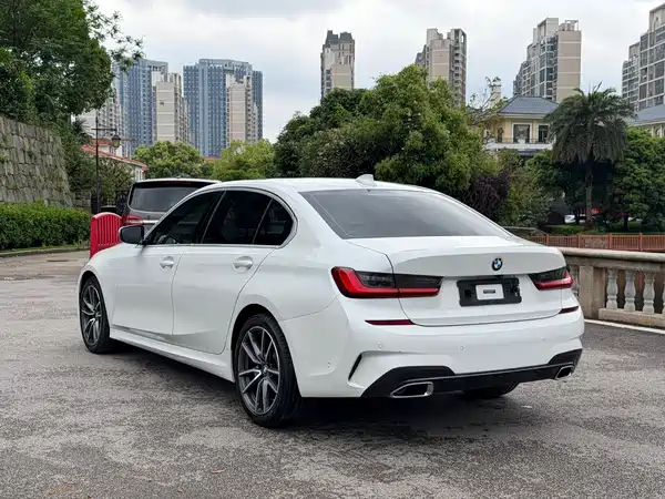 BMW 3 Series 2020