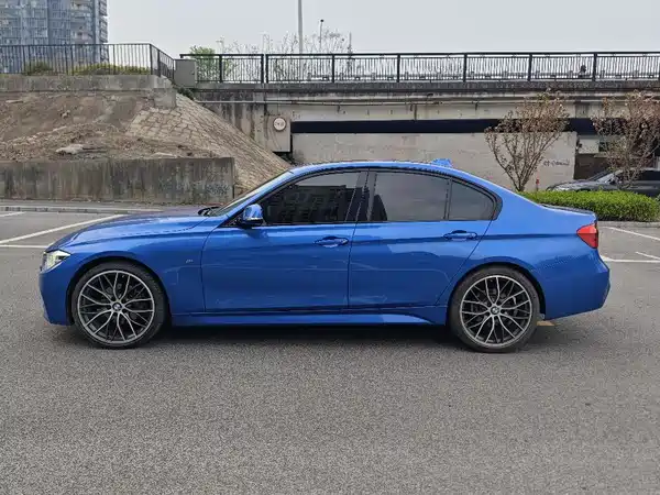 BMW 3 Series 2016