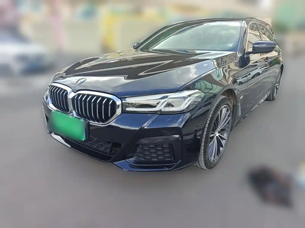 BMW 5 Series 2023 — фото 1
