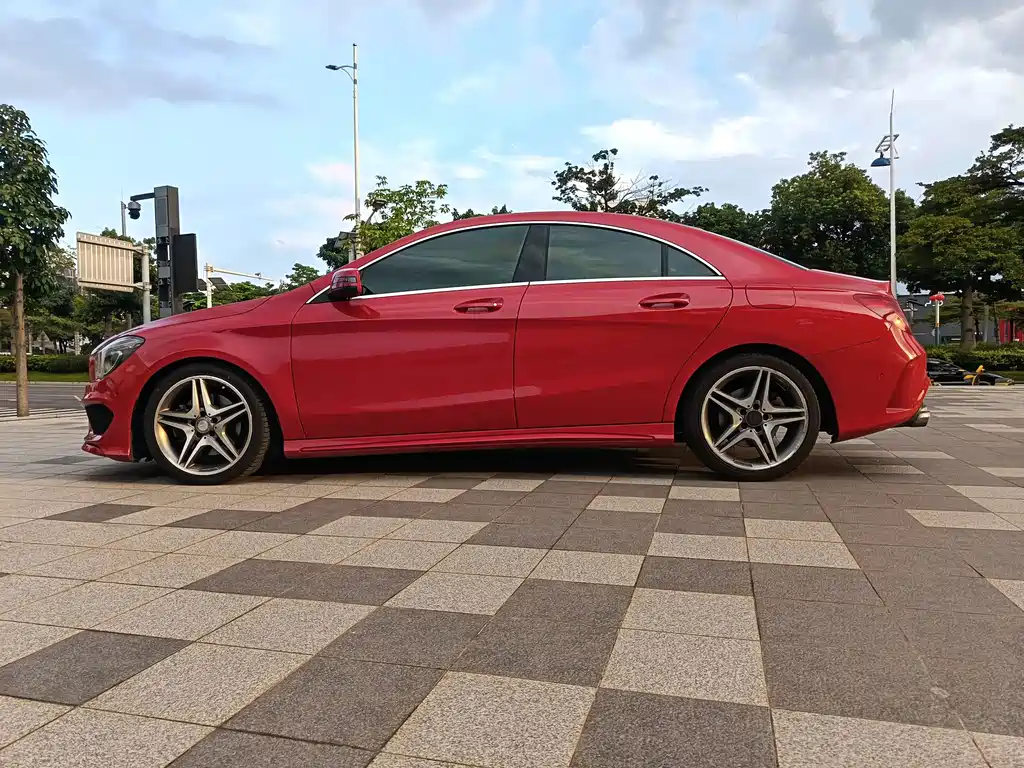 Mercedes-Benz CLA 2015 — фото 10