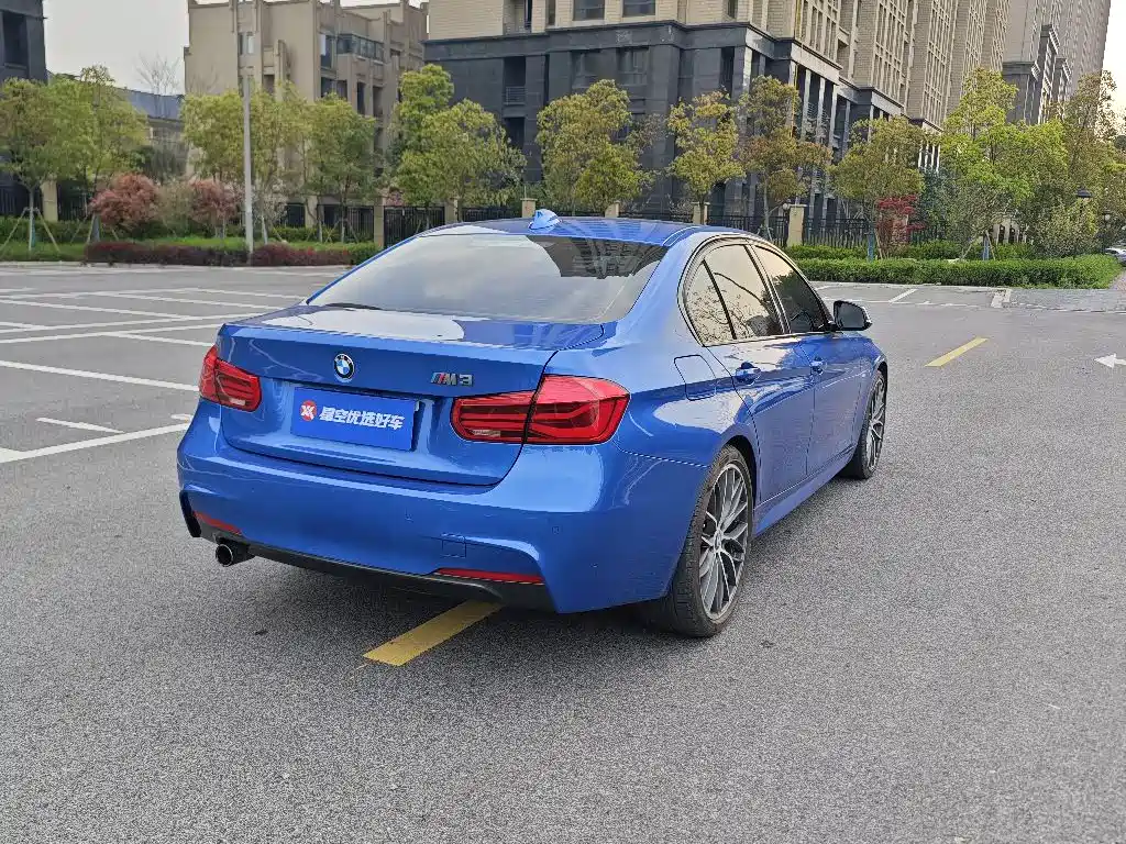 BMW 3 Series 2016 — фото 16