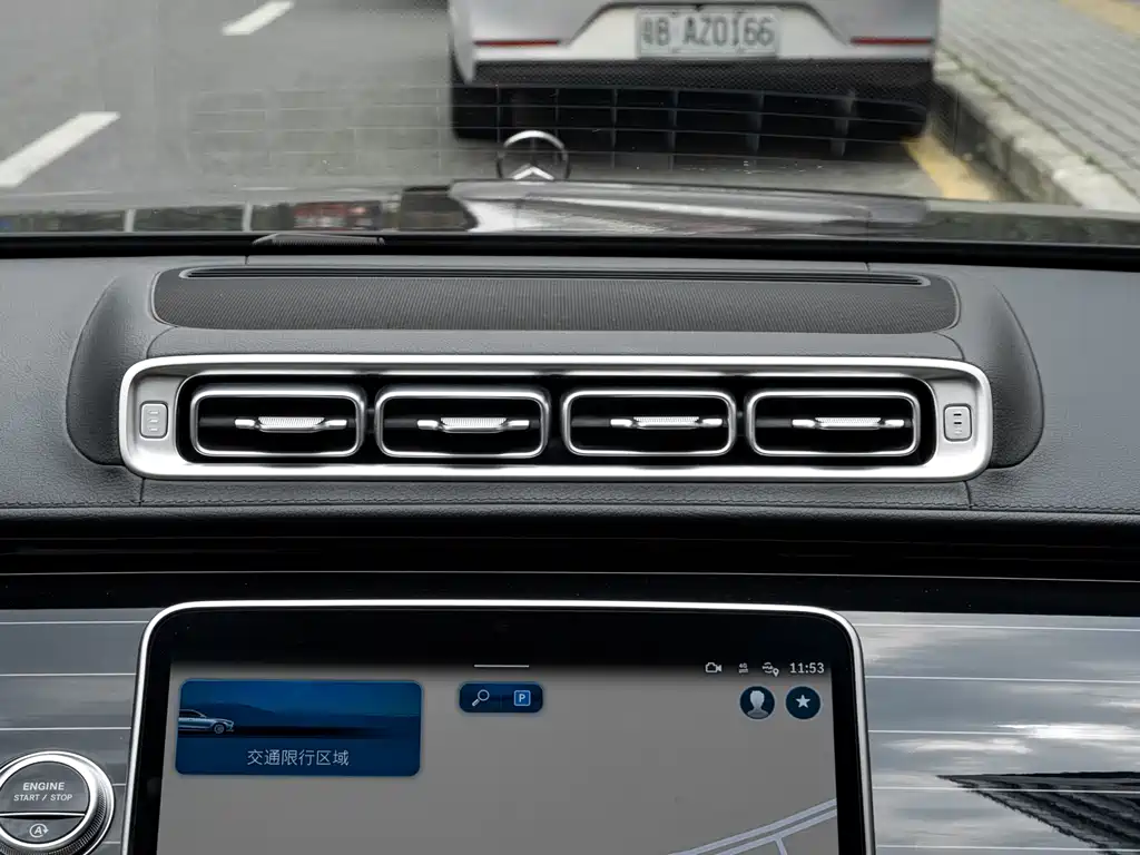 Mercedes-Benz S-Class 2023 — фото 11