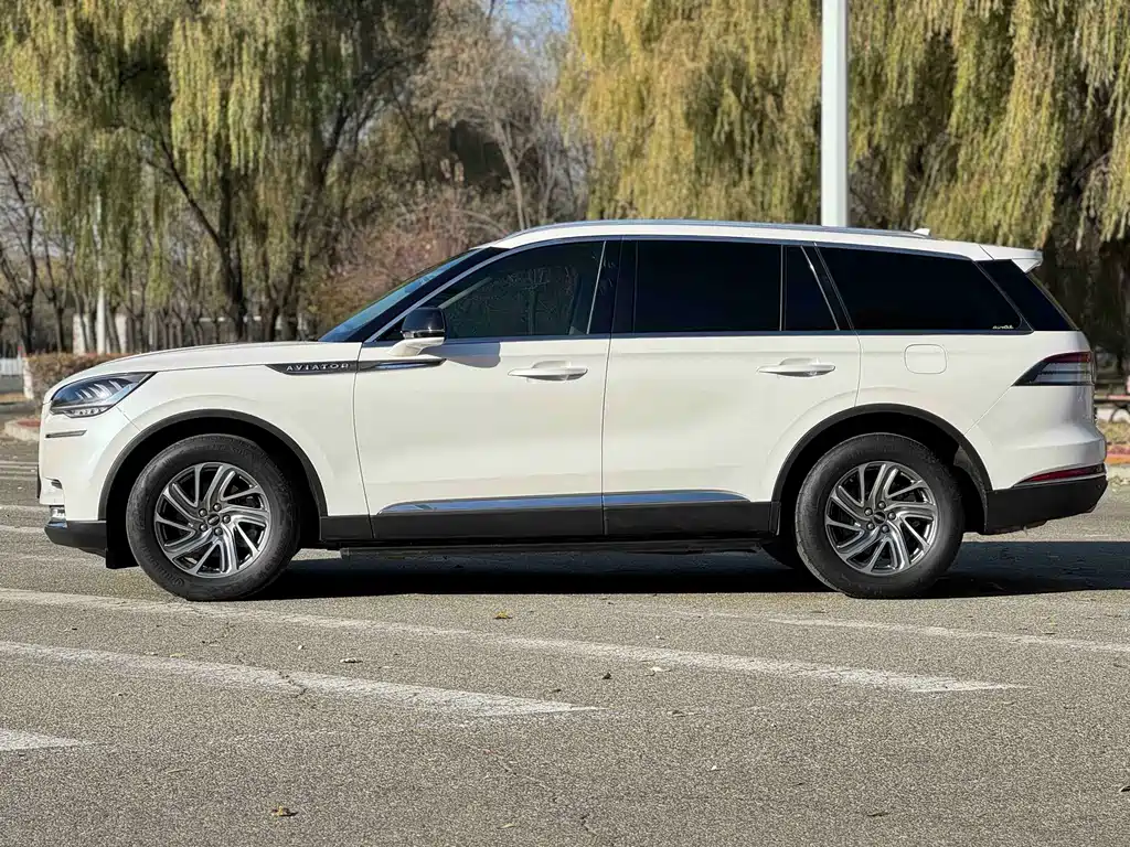 Lincoln Aviator 2020