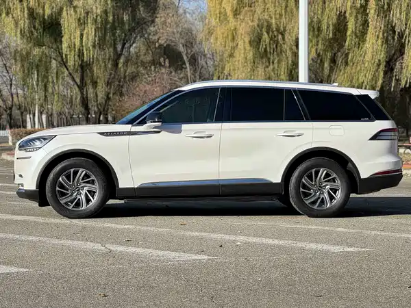 Lincoln Aviator 2020