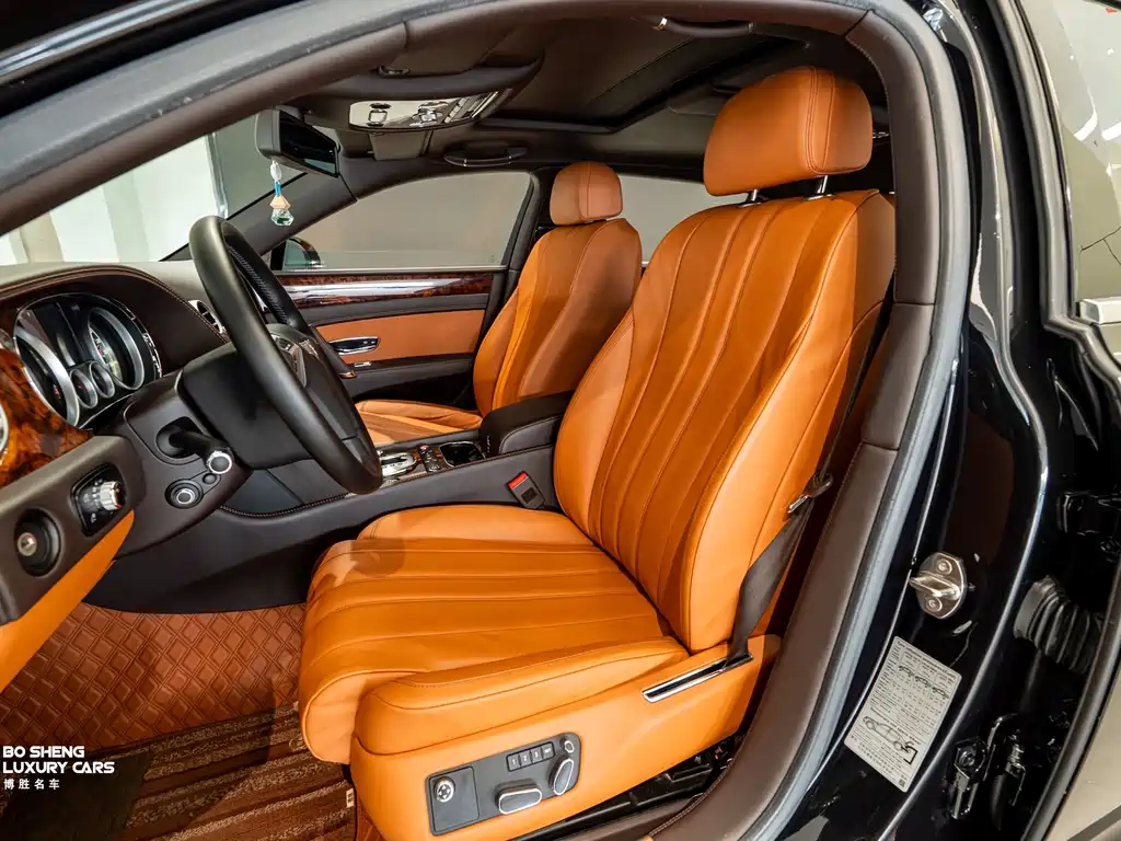 Bentley Continental 2012 — фото 6