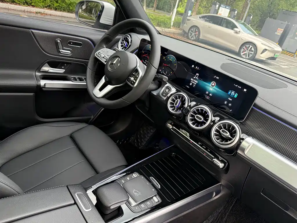 Mercedes-Benz GLB 2020 — фото 22