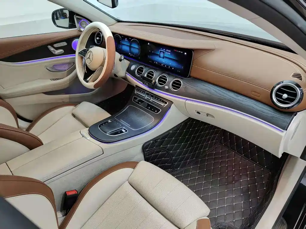 Mercedes-Benz E-Class 2022 — фото 21