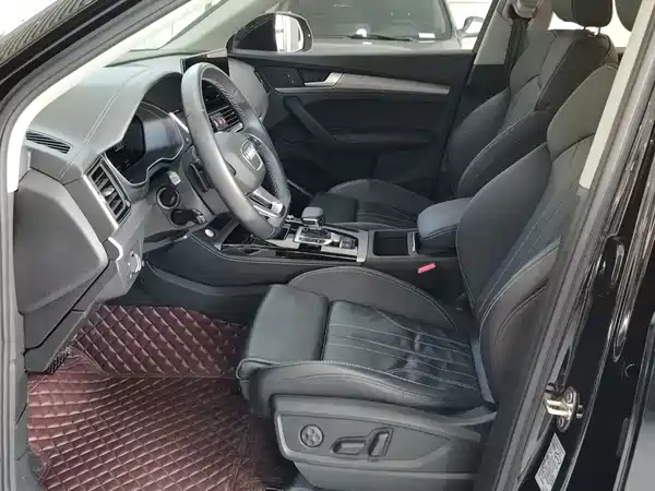 Audi Q5L 2021