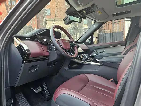 Land Rover Range Rover Sport 2023
