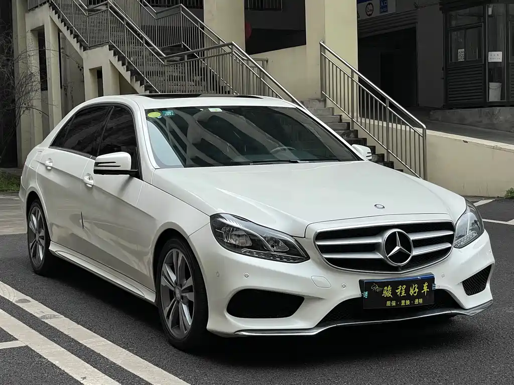 Mercedes-Benz E-Class 2015 — фото 3