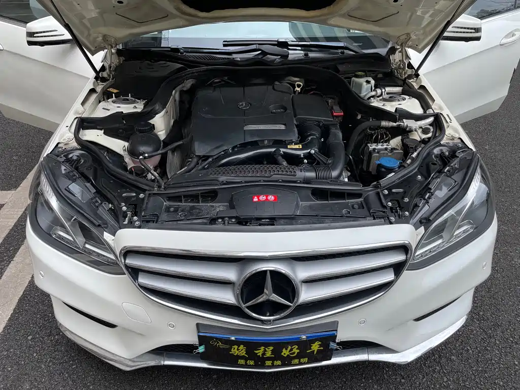 Mercedes-Benz E-Class 2015 — фото 10