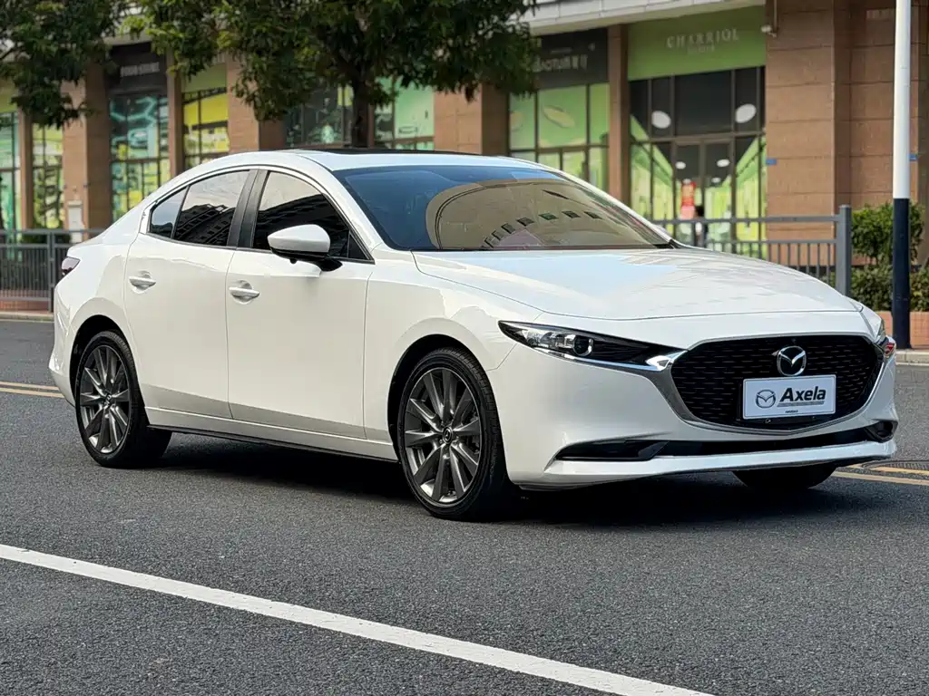 Mazda 3 Axela 2021