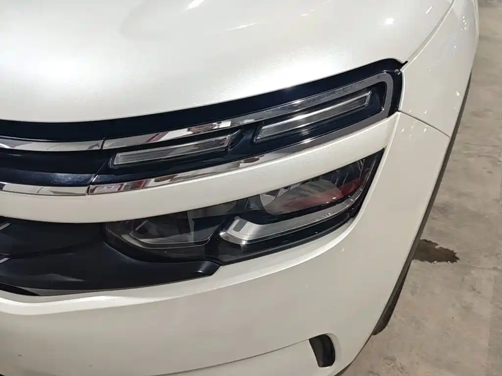 Citroën C5 Aircross 2018 — фото 24