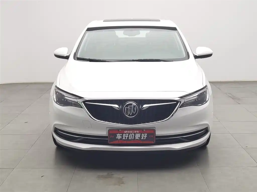 Buick Excelle 2018 — фото 3