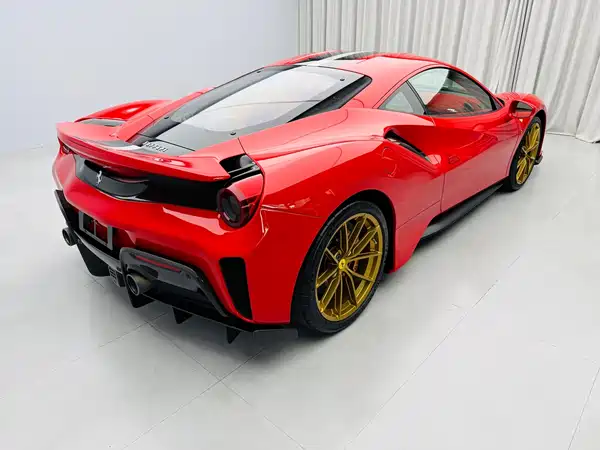 Ferrari 488 2019