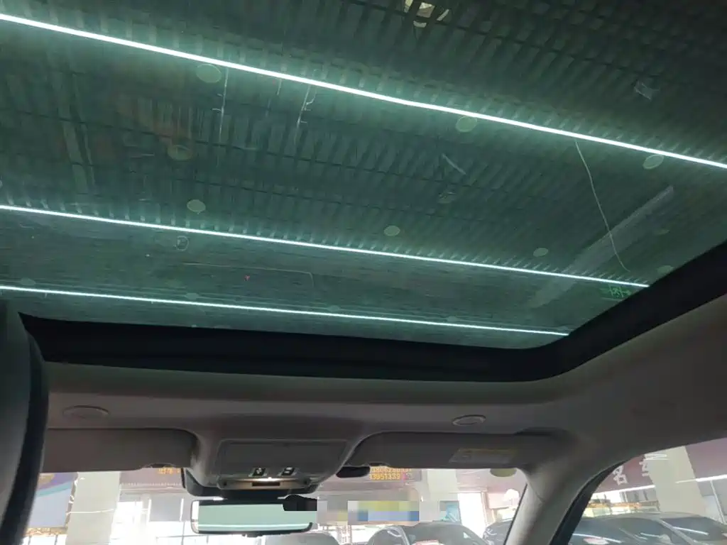 Land Rover Evoque 2025 — фото 17