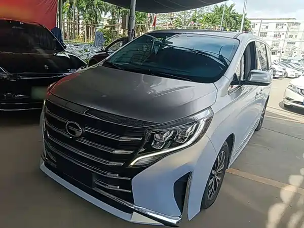GAC Trumpchi M8 2022