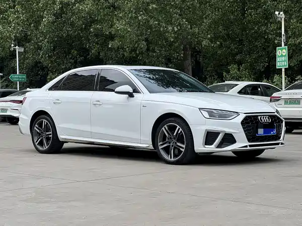 Audi A4L 2022