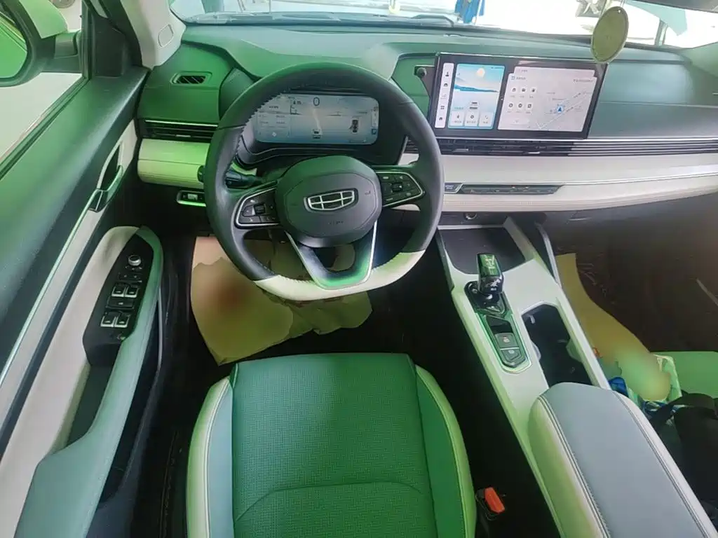 Geely Emgrand L Hip 2023 — фото 11