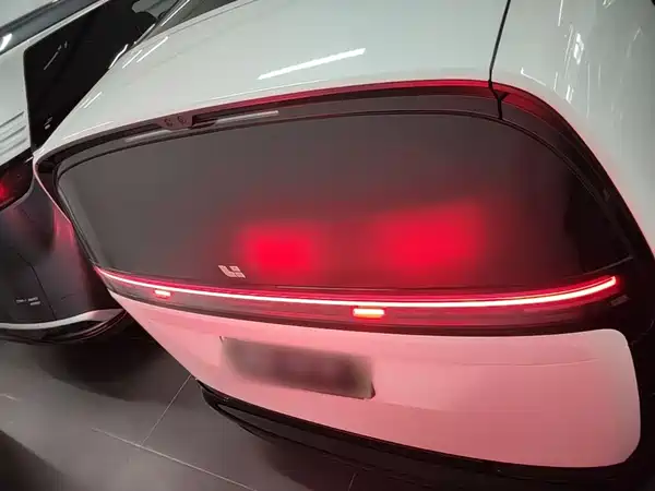 Li Auto MEGA 2024