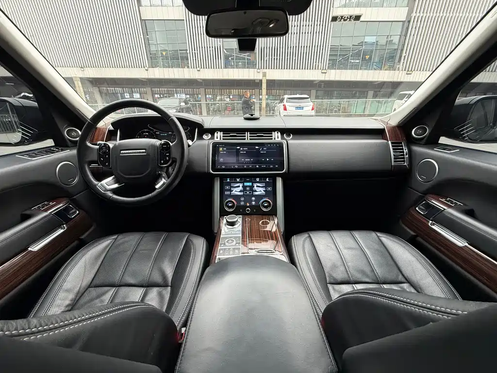 Land Rover Range Rover 2013 — фото 11